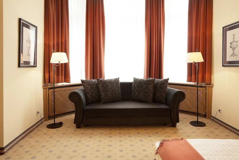 Hotel Villa Florentina Frankfurt am Main 3*,
