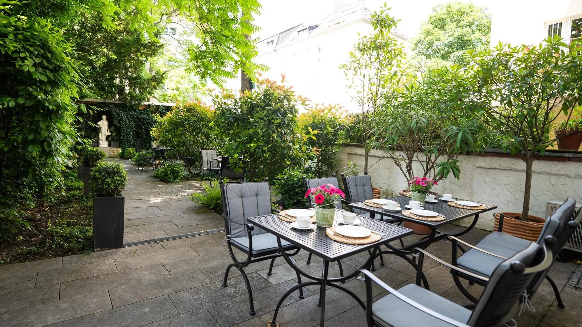 Hotel Villa Florentina Frankfurt am Main 3*,